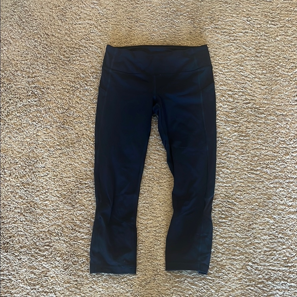 Black Cropped Leggings